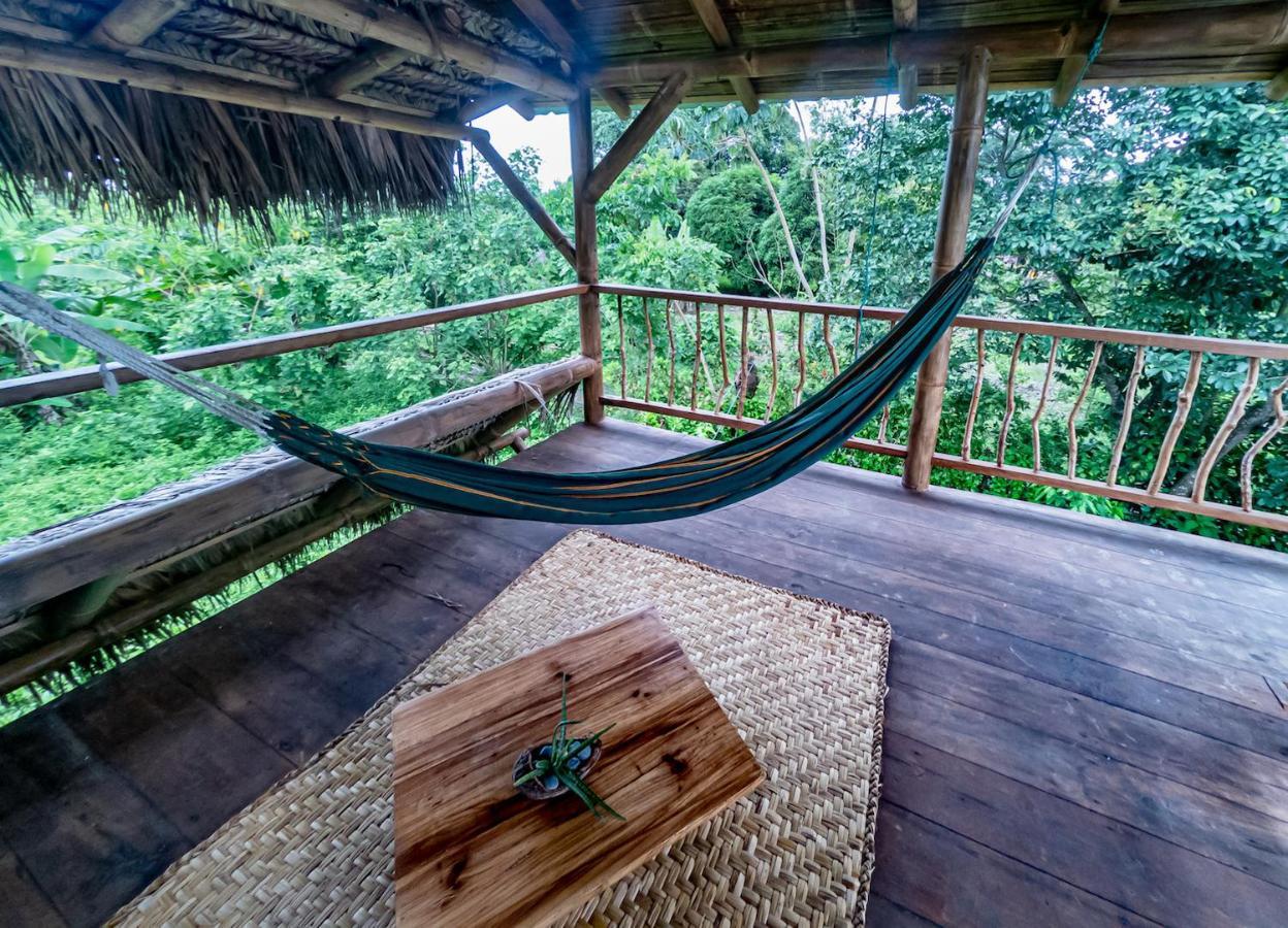 Maracumbo Lodge Mompiche ภายนอก รูปภาพ