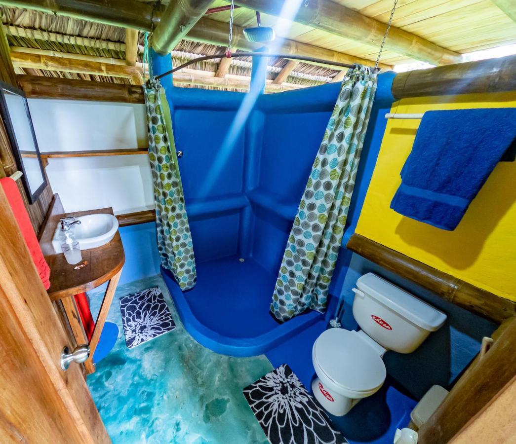 Maracumbo Lodge Mompiche ภายนอก รูปภาพ