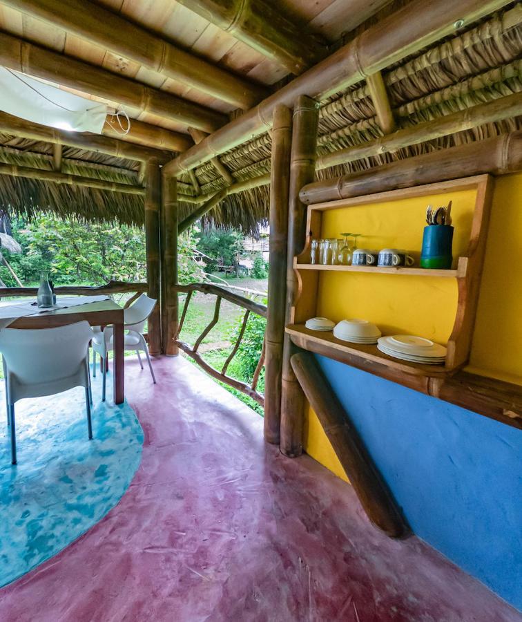 Maracumbo Lodge Mompiche ภายนอก รูปภาพ