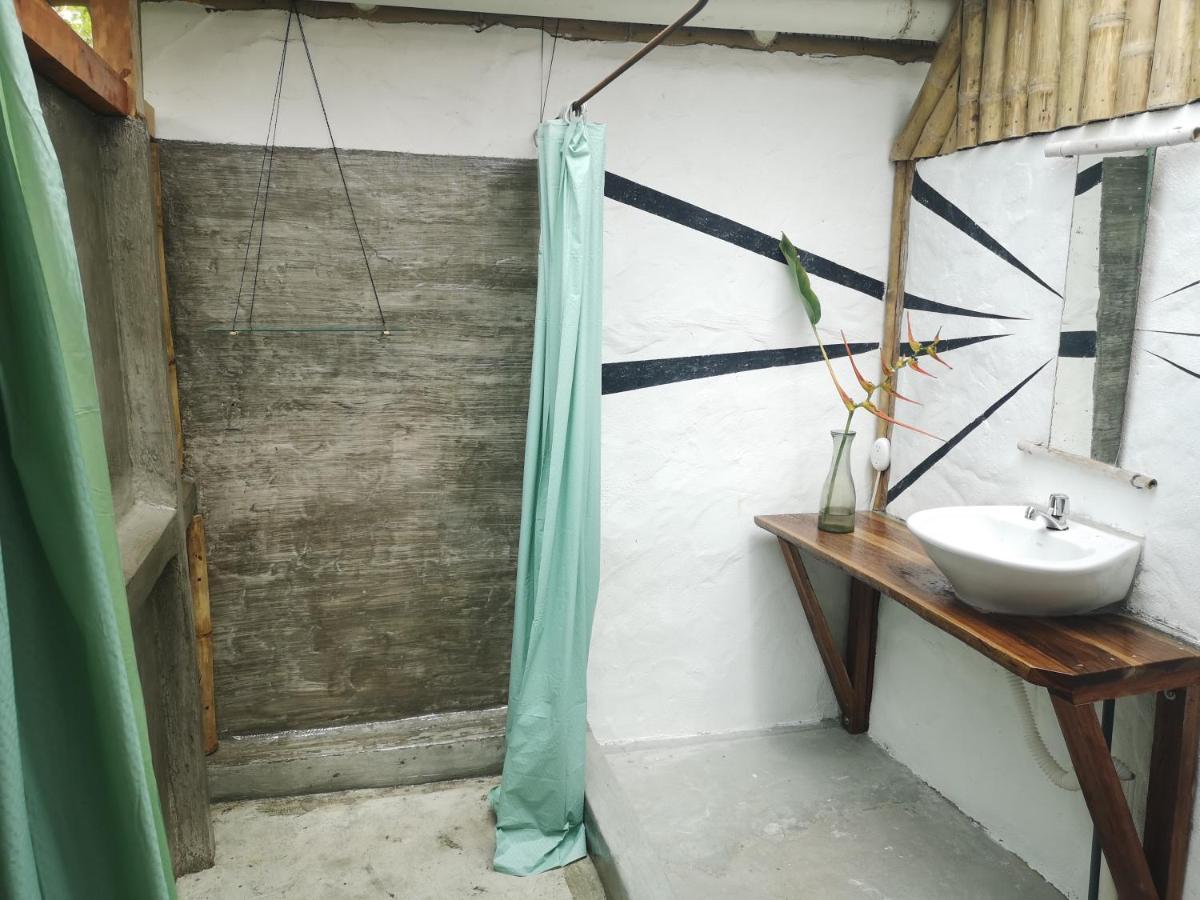 Maracumbo Lodge Mompiche ภายนอก รูปภาพ