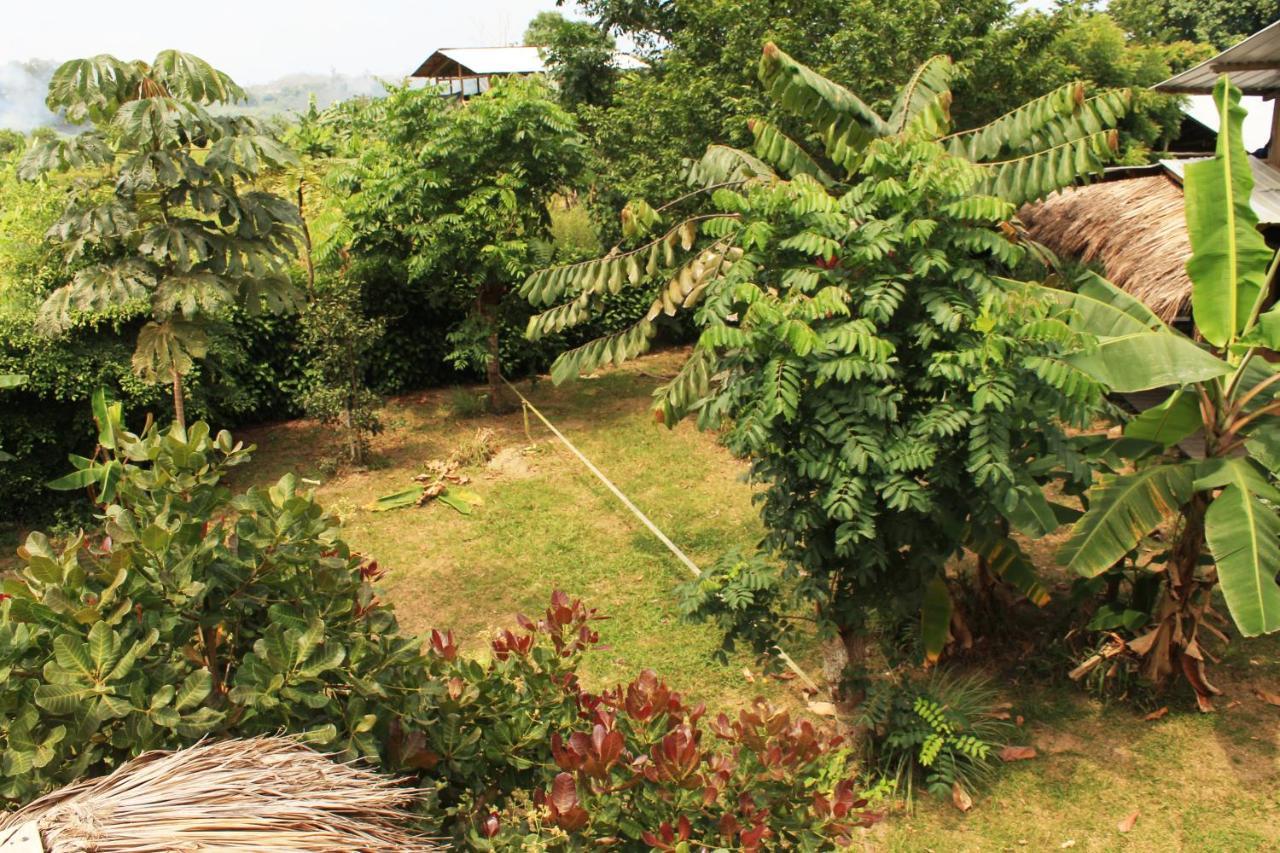 Maracumbo Lodge Mompiche ภายนอก รูปภาพ