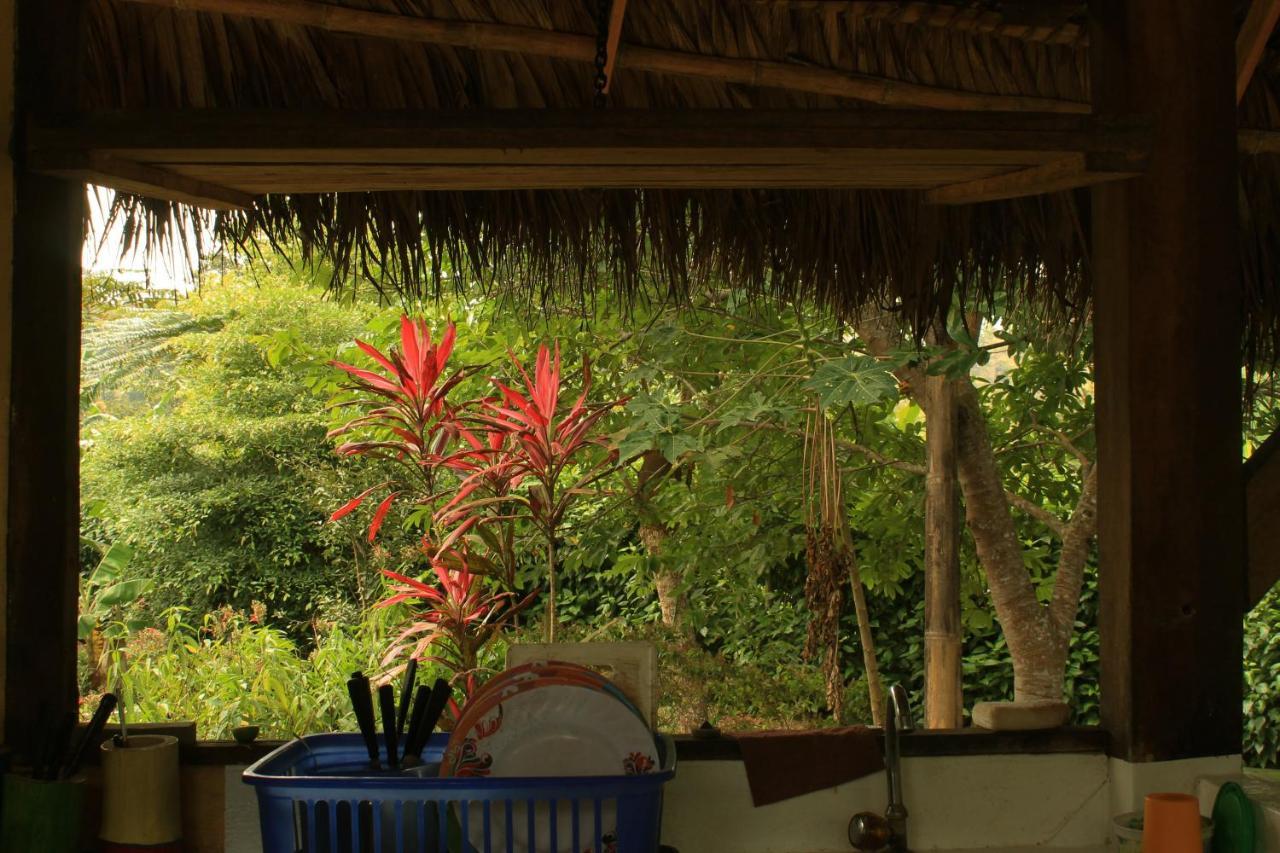 Maracumbo Lodge Mompiche ภายนอก รูปภาพ